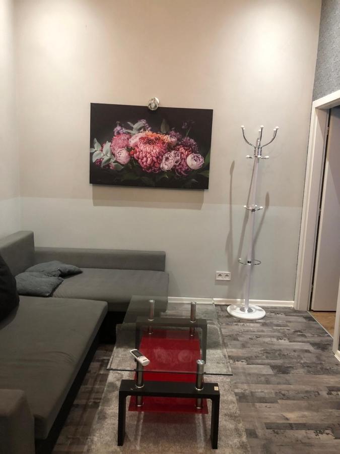 Cozy Homestay At Prague Main Station Экстерьер фото